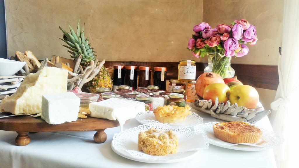 Bed and Breakfast La Casa Di Gabri Ізео Екстер'єр фото