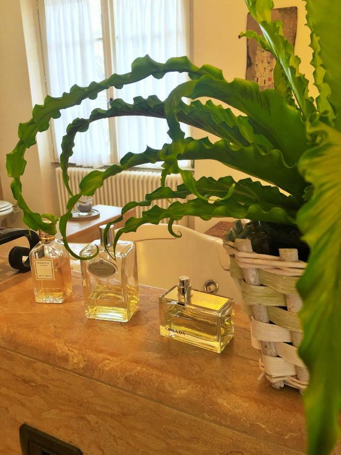 Bed and Breakfast La Casa Di Gabri Ізео Екстер'єр фото